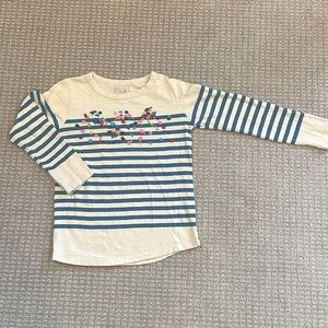 Peek girls long sleeve t-shirt. Size 8. Excellent condition.